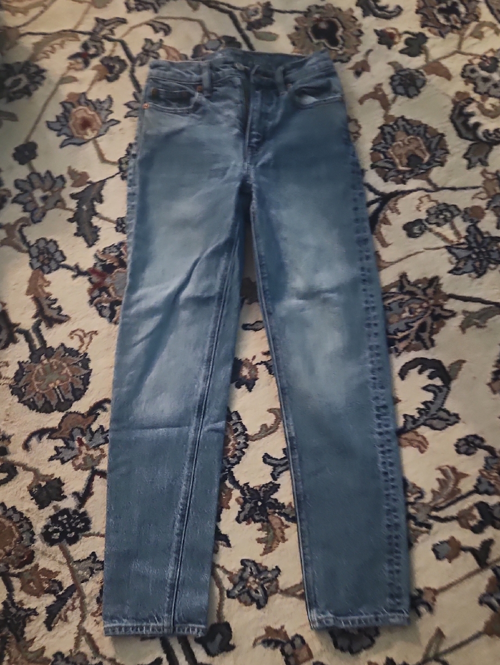 American Eagle Outfitters High-Rise Light Blue Jeans